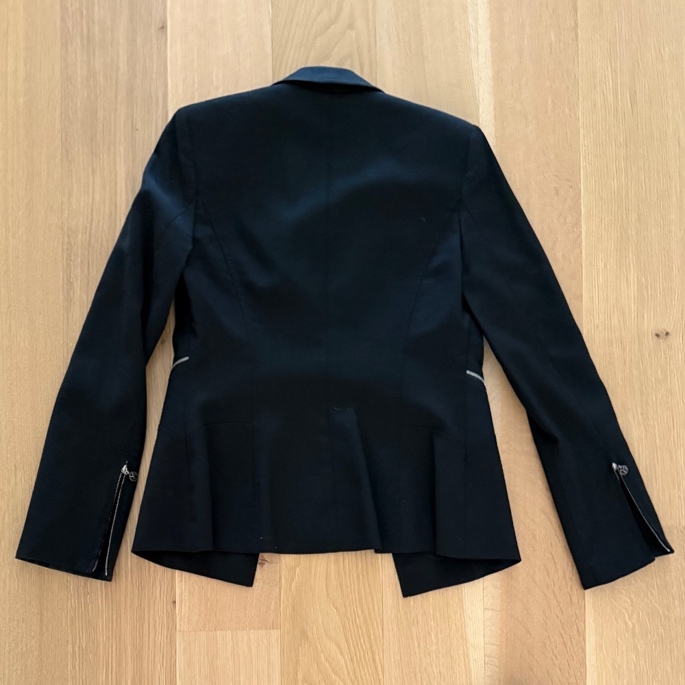 Versace Jacket and Pensil Skirt / Skirt Suit , Size 40 - Picture 7 of 7